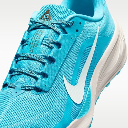 Nike ACG Pegasus Trail Traillaufschuh (Herren) – Baltic Blue/Light Orewood Brown/Ironstone/Summit White