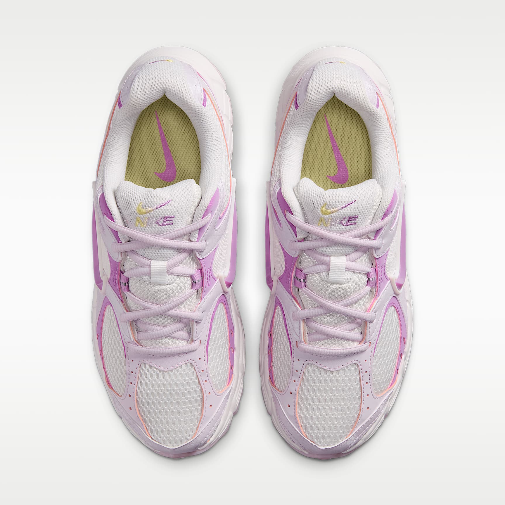 Nike V5 RNR Schuh (Damen) – Summit White/Bleached Lilac/Soft Yellow/Light Magenta