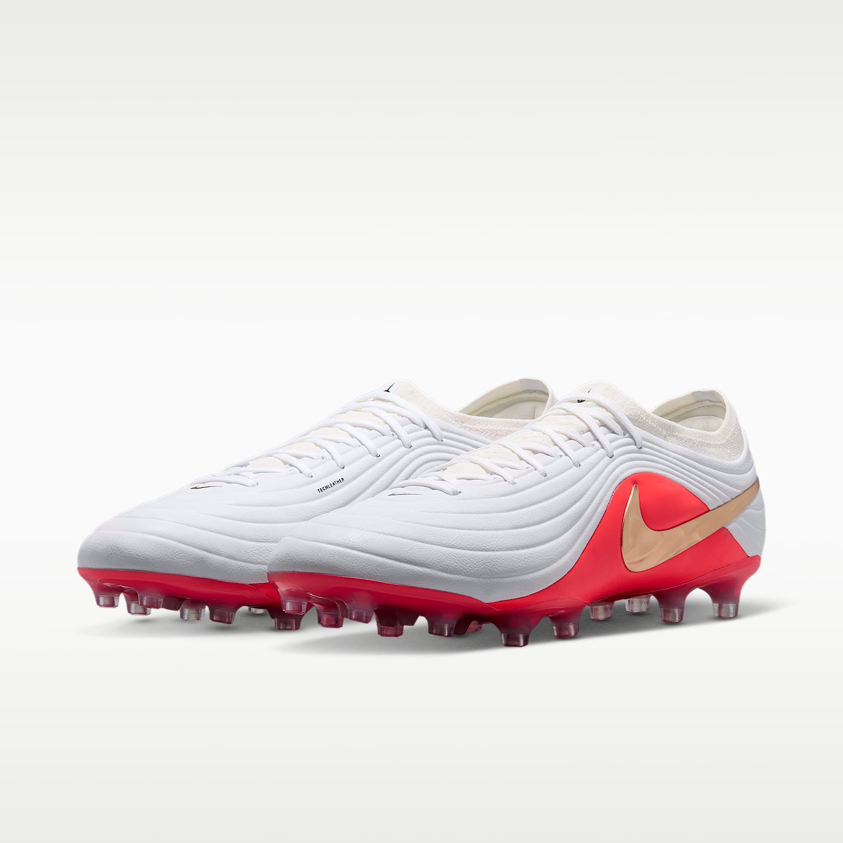 Nike Tiempo Maestro Elite Low Top Fußballschuh für Kunstrasen – Weiß/Bright Crimson/Blur