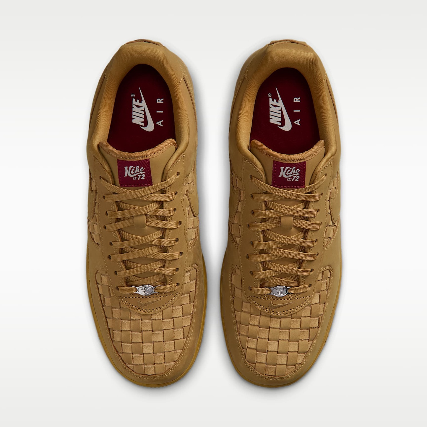 Nike Air Force 1 Low Retro Premium Schuh (Herren) – Wheat/Sail/Team Red/Wheat