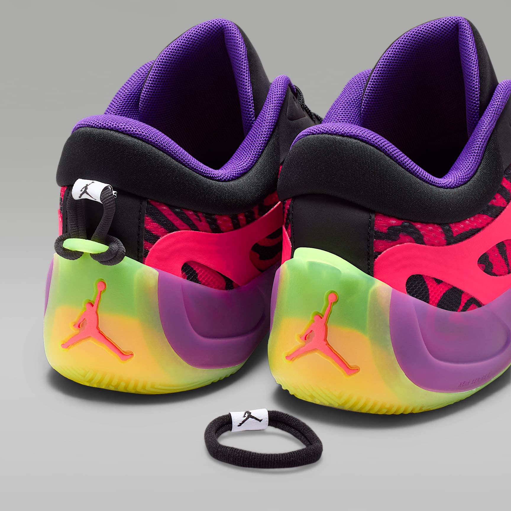 Jordan Heir Series 2 "Oh Sheila" Basketballschuh – Red Orbit/Voltage Purple/Volt/Schwarz