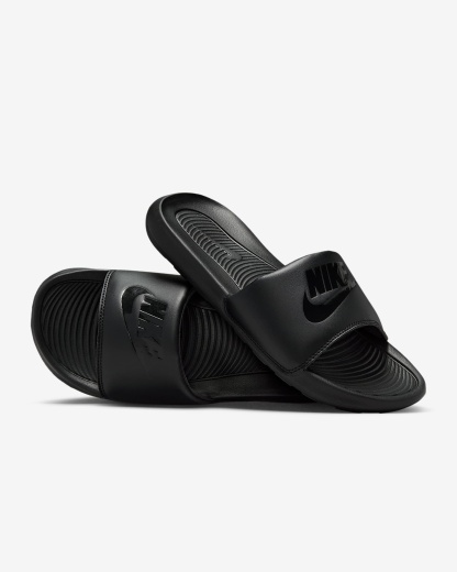 Nike Victori One Slides (Herren) – Schwarz/Schwarz/Schwarz