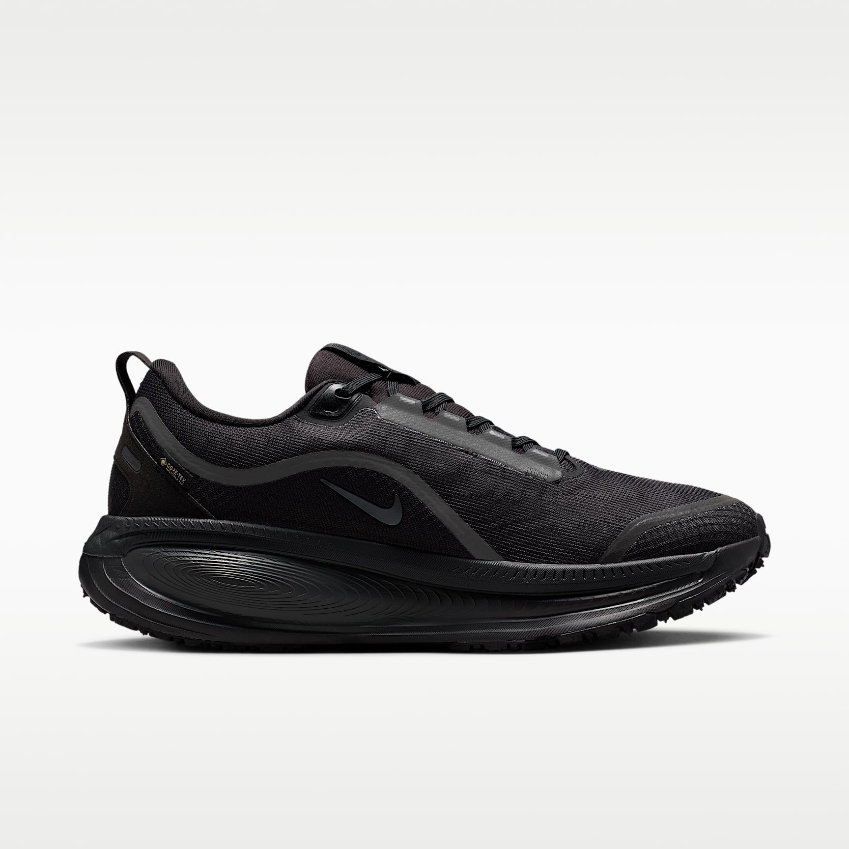 Nike Vomero 18 GORE-TEX wasserdichter Straßenlaufschuh mit reflektierenden Akzenten (Herren) – Schwarz/Anthracite