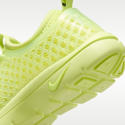 Nike Rejuven8 Run OG SP Schuh (Damen) – Light Lemon Twist/Lime/Lime