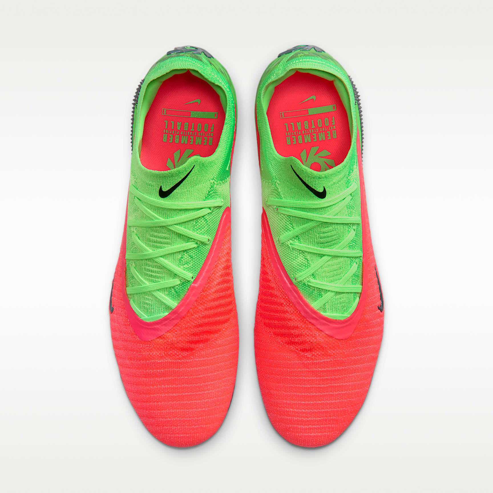 Nike Phantom 6 Low Elite "Erling Haaland" Fußballschuh für Kunstrasen – Hot Punch/Green Strike/Schwarz