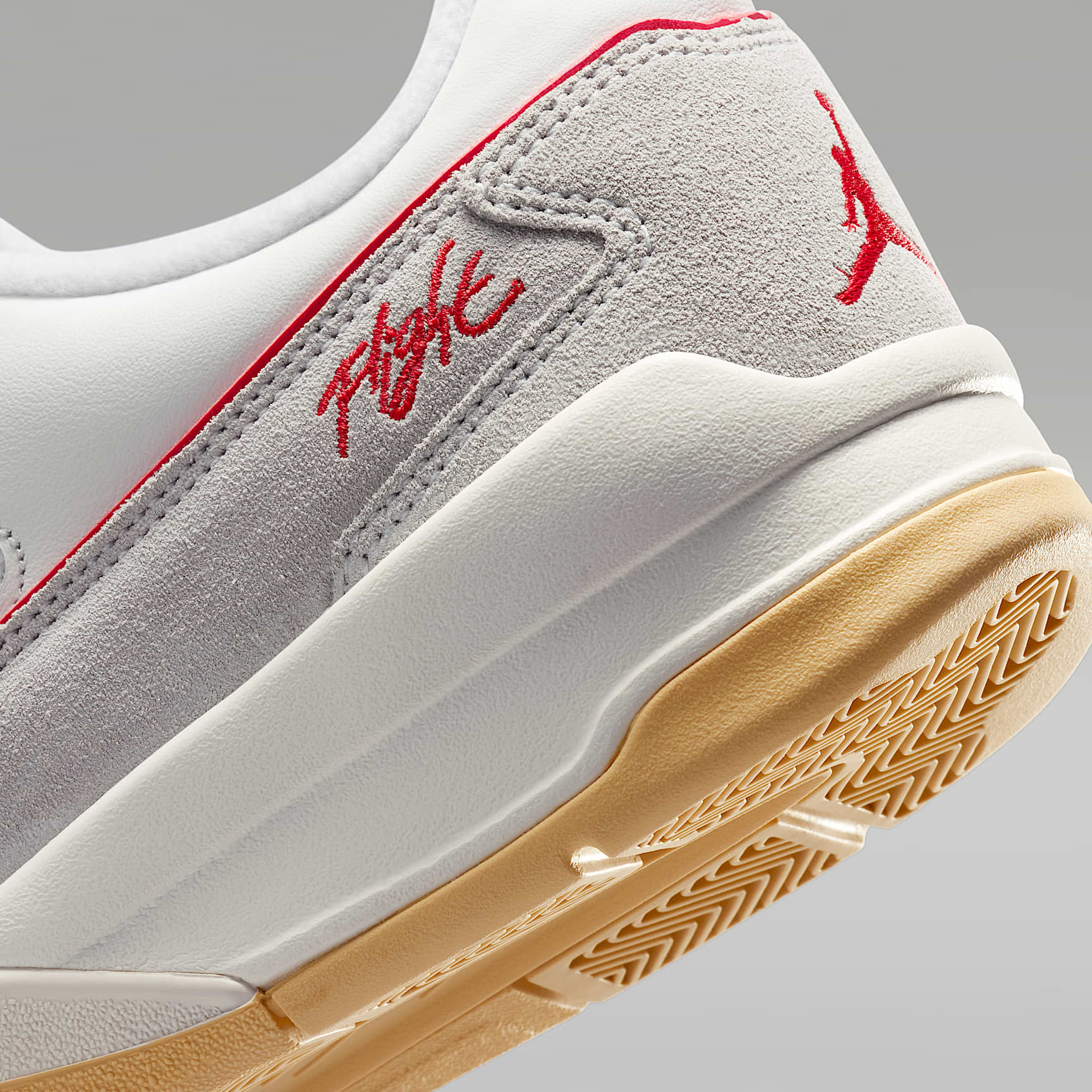 Jordan Flight Court Schuh (Herren) – Summit White/Pure Platinum/Sesame/University Red