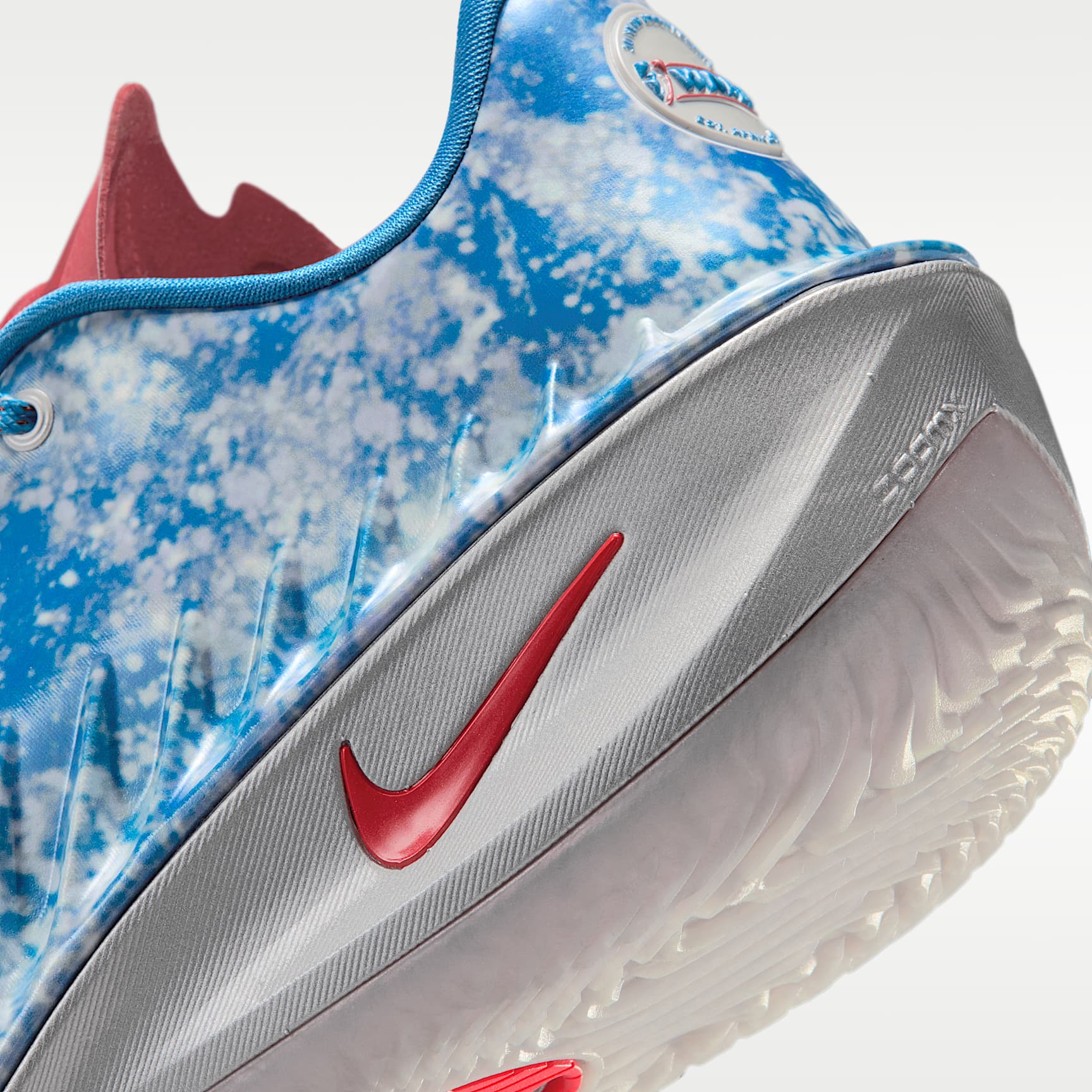 Nike G.T. Cut 4 "WNBA 30th" Basketballschuh – Light Photo Blue/Metallic Silver/Weiß/Action Red