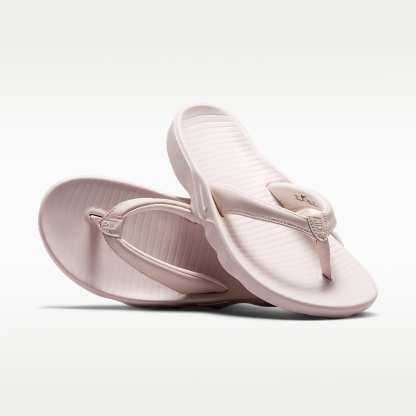 Nike Marina Slides (Damen) – Silt Red/Chalk