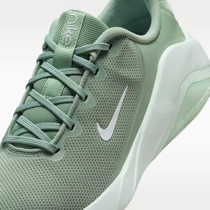 Nike Bella 7 Workout-Schuh (Damen) – Steam/Weiß/Barely Green