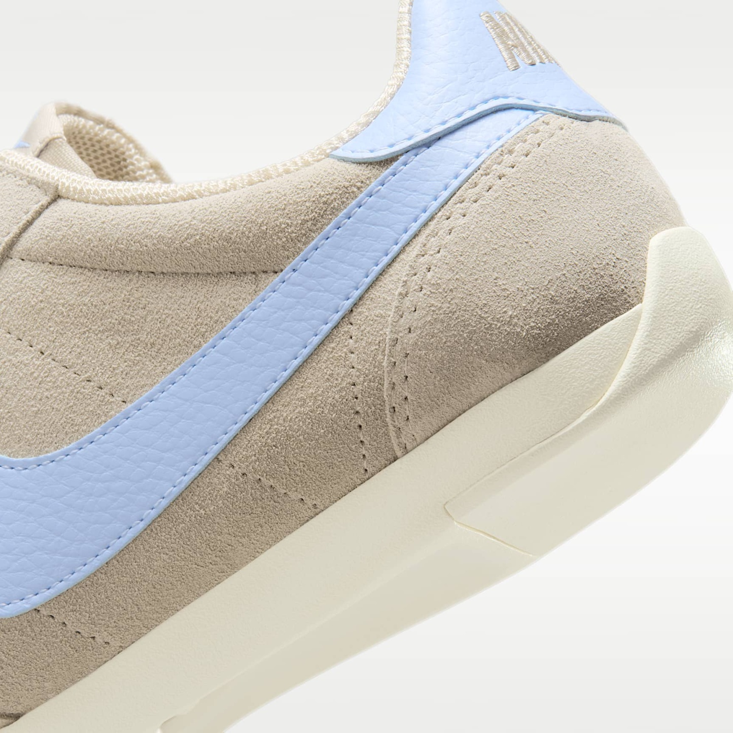 Nike Sprint Sister Schuh (Damen) – Cream II/Sail/Aluminum