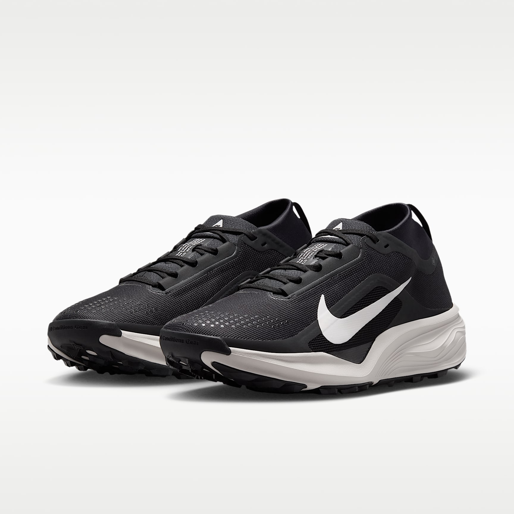 ACG Pegasus Trail GORE-TEX wasserdichter Traillaufschuh (Herren) – Schwarz/Light Orewood Brown/Anthracite/Summit White