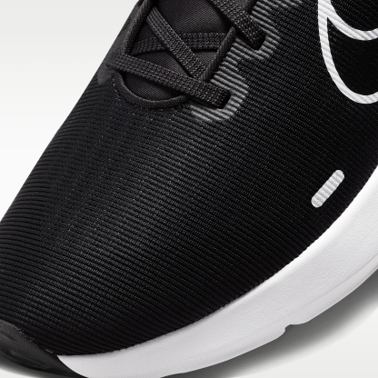Nike Downshifter 12 Herren-Laufschuh – Schwarz/Dark Smoke Grey/Pure Platinum/Weiß