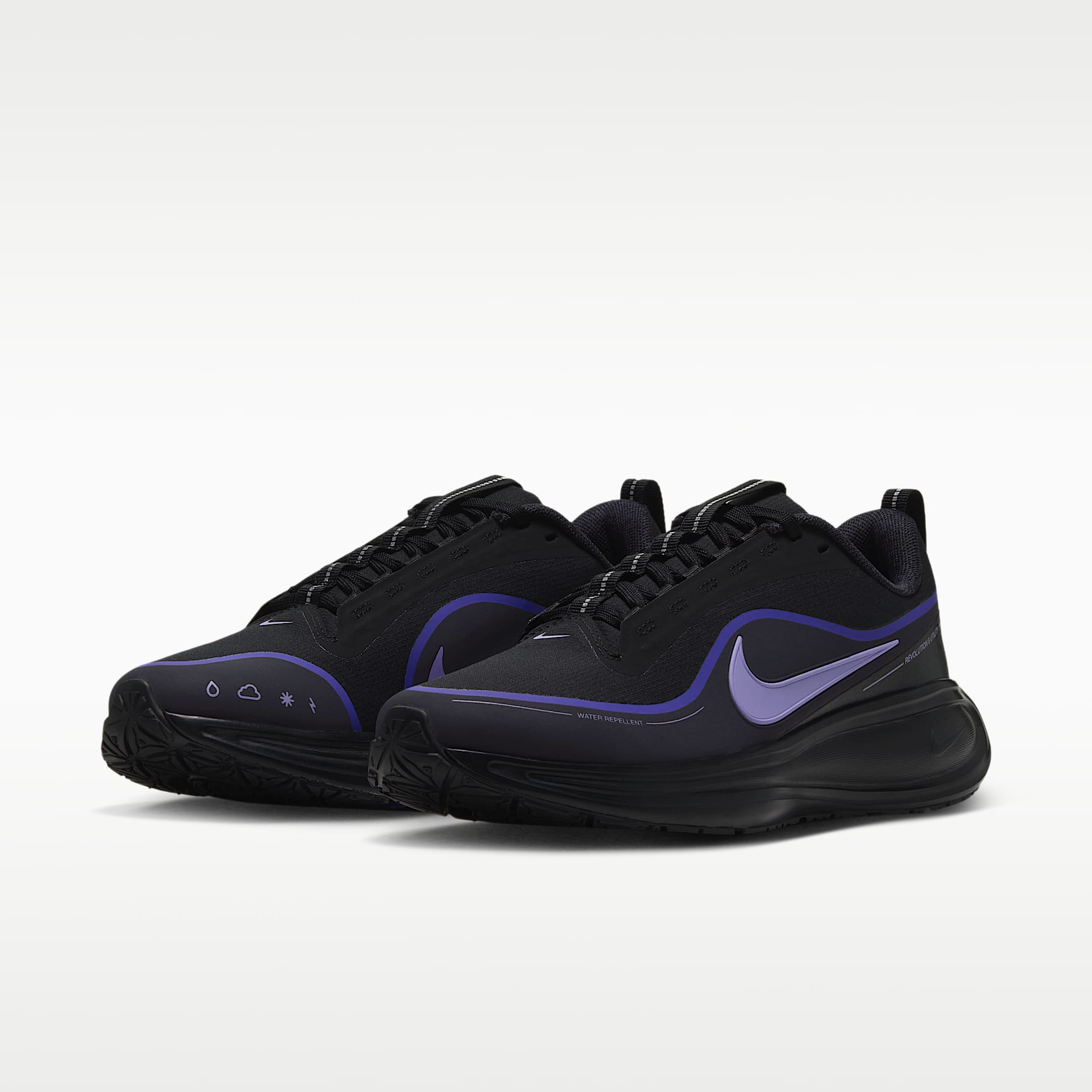 Nike Revolution 8 Utility Straßenlaufschuh (Damen) – Schwarz/Persian Violet/Gridiron/Purple Pulse