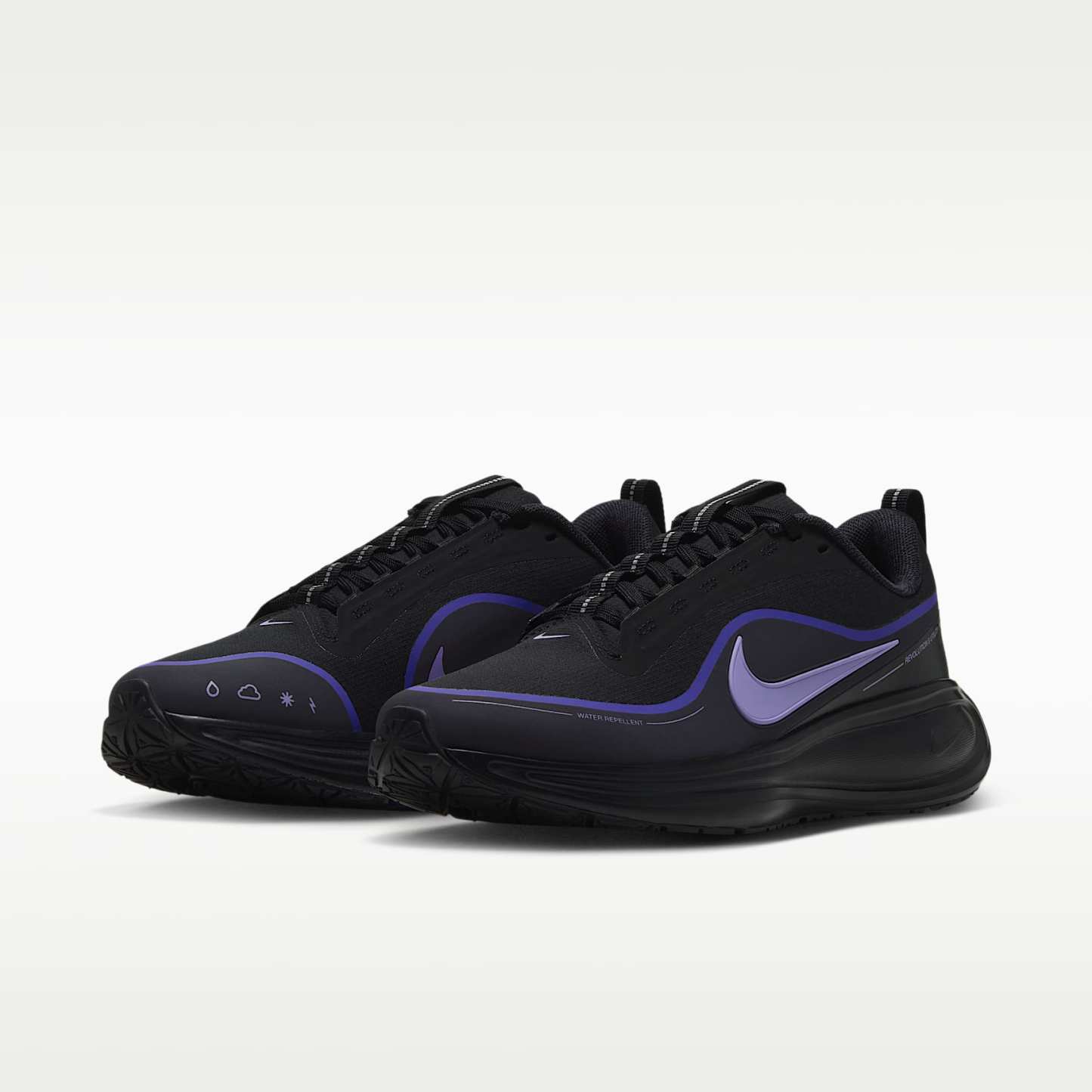 Nike Revolution 8 Utility Straßenlaufschuh (Damen) – Schwarz/Persian Violet/Gridiron/Purple Pulse