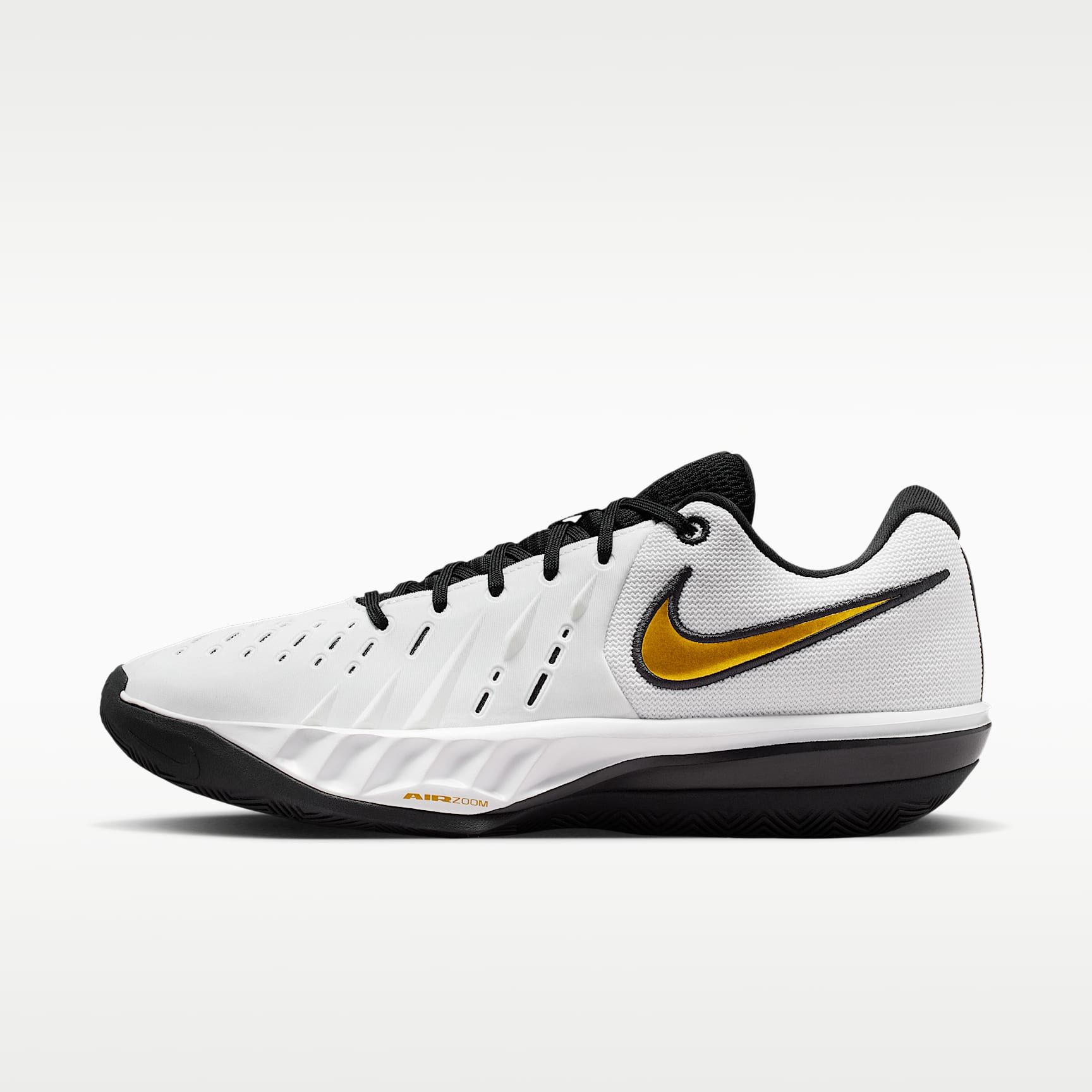 Nike G.T. Cut Academy 2 Basketballschuh – Weiß/Schwarz/Metallic Gold