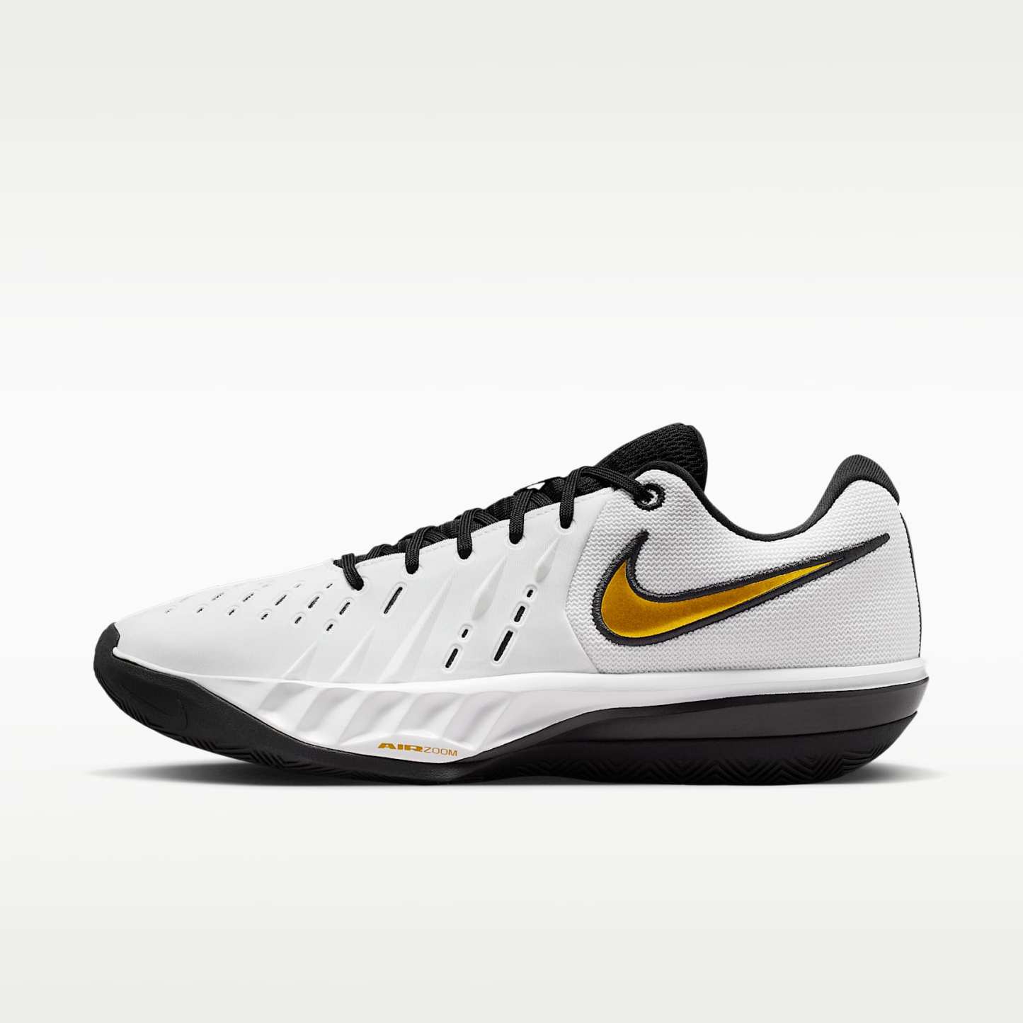 Nike G.T. Cut Academy 2 Basketballschuh – Weiß/Schwarz/Metallic Gold