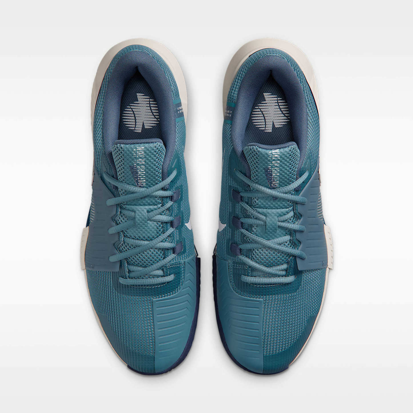 Nike GP Challenge 1.5 Hartplatz-Tennisschuh (Herren) – Smokey Blue/Light Bone/New Slate/Weiß