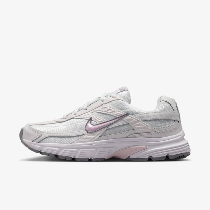 Nike Initiator Damenschuh – Summit White/Off White/Light Magenta/Bleached Lilac