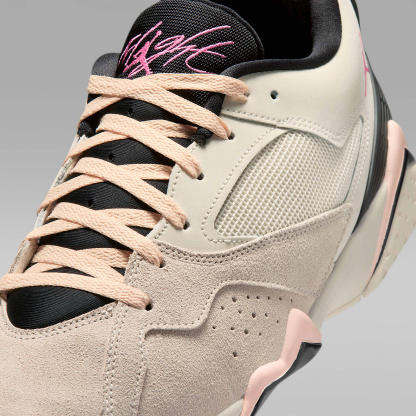 Air Jordan MVP 92 Schuh (Herren) – Pale Ivory/Schwarz/Crimson Tint/Pinksicle