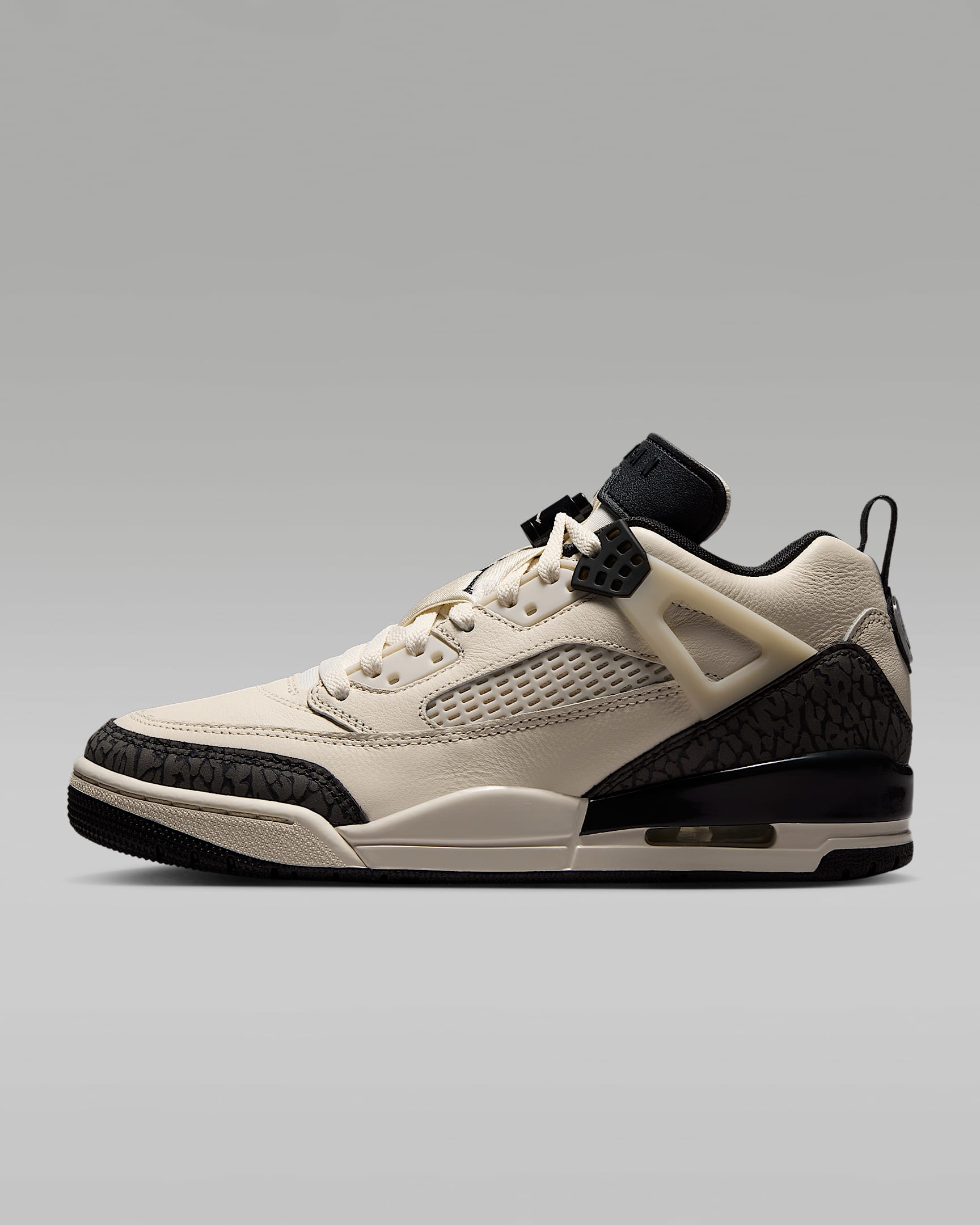 Jordan Spizike Low Schuh (Damen) – Chalk/Chalk/Medium Ash/Off Noir