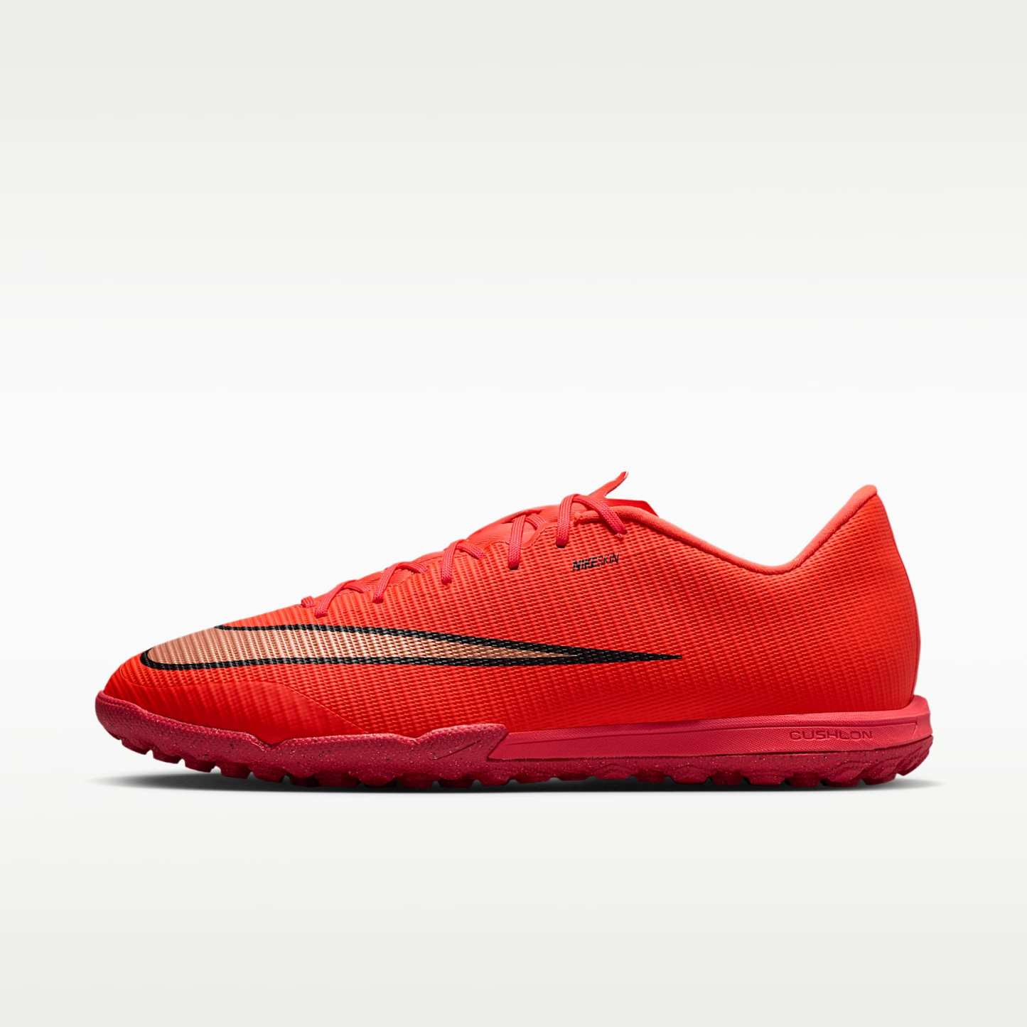 Nike Mercurial Vapor 17 Academy Low-Top-Fußballschuh für Turf – Bright Crimson/Blur