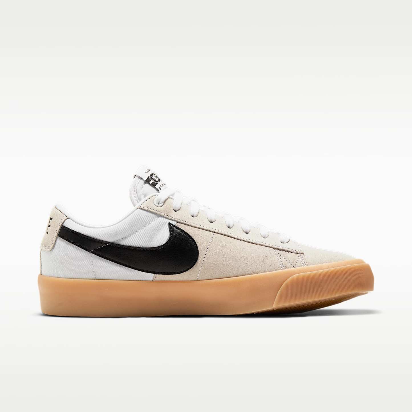 Nike SB Zoom Blazer Low Pro GT Skateboardschuh – Weiß/Weiß/Weiß/Schwarz