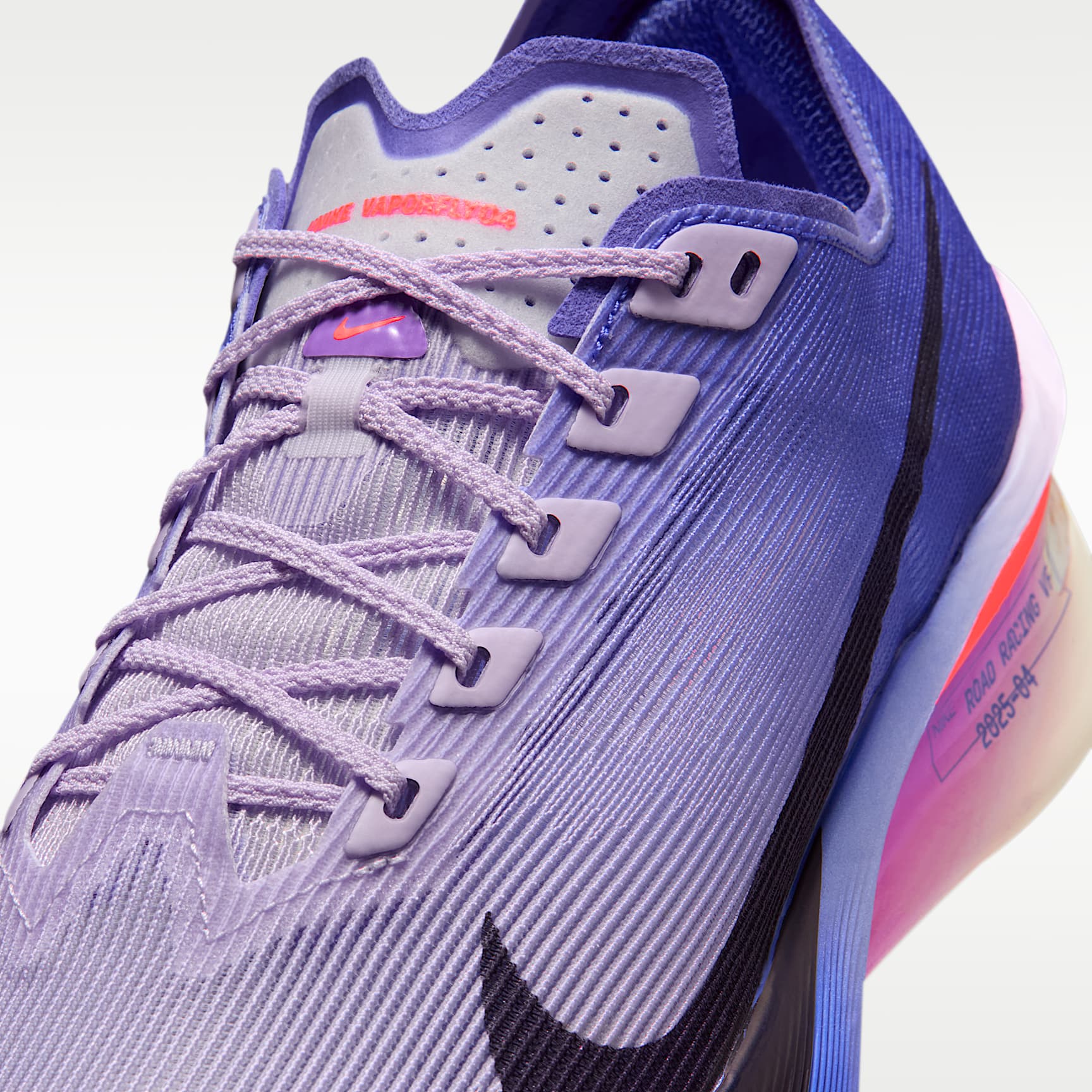 Nike Vaporfly 4 Straßenlaufschuh für Wettkämpfe (Damen) – Violet Mist/Persian Violet/Hot Lava/Purple Dynasty