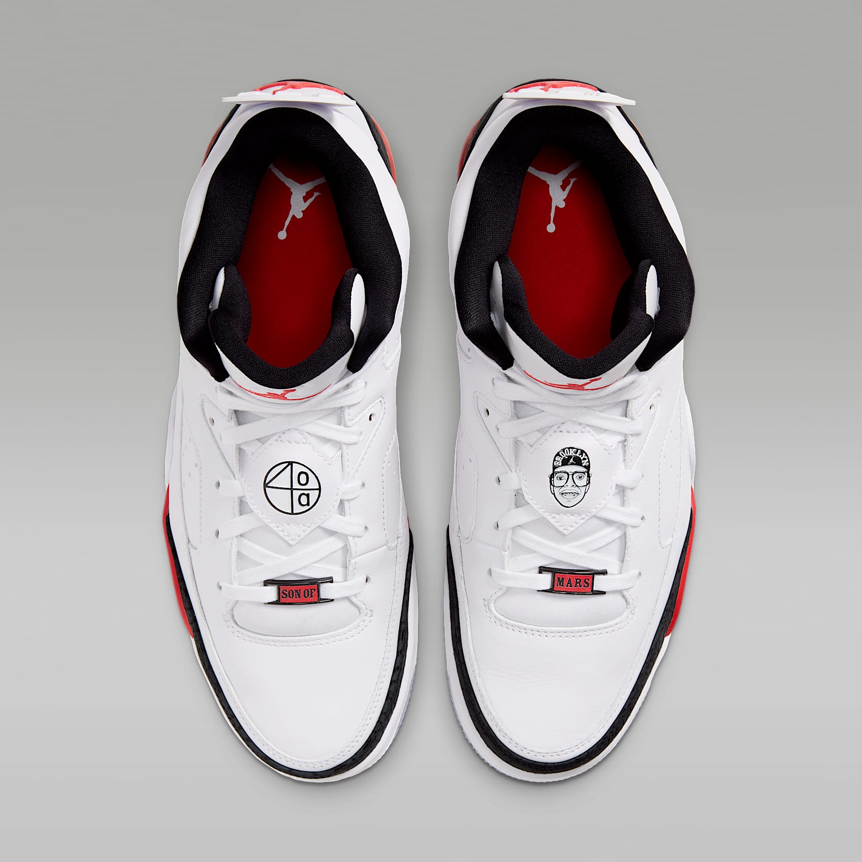 Jordan Son of Mars Low Herrenschuh – Weiß/Schwarz/Light Crimson