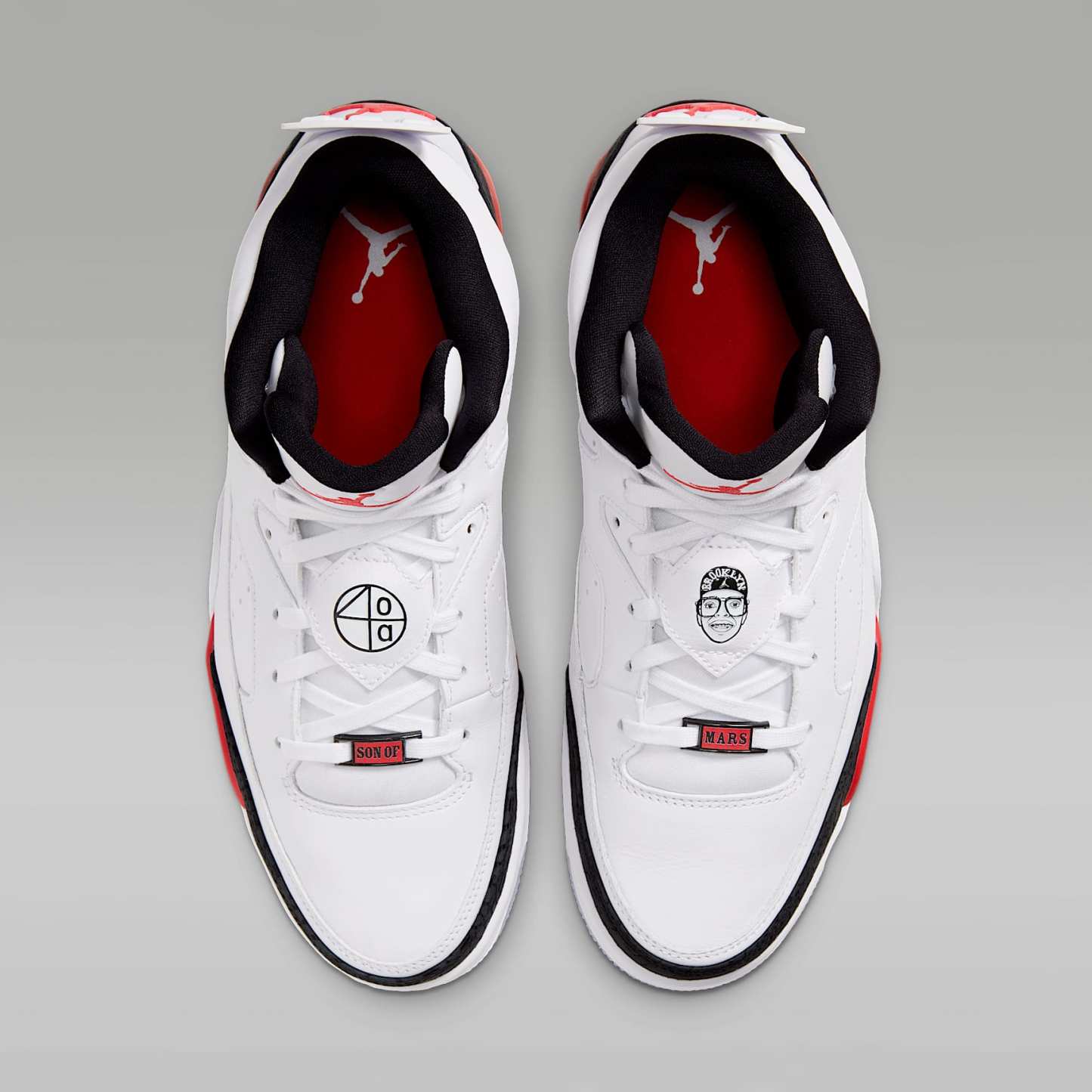 Jordan Son of Mars Low Herrenschuh – Weiß/Schwarz/Light Crimson