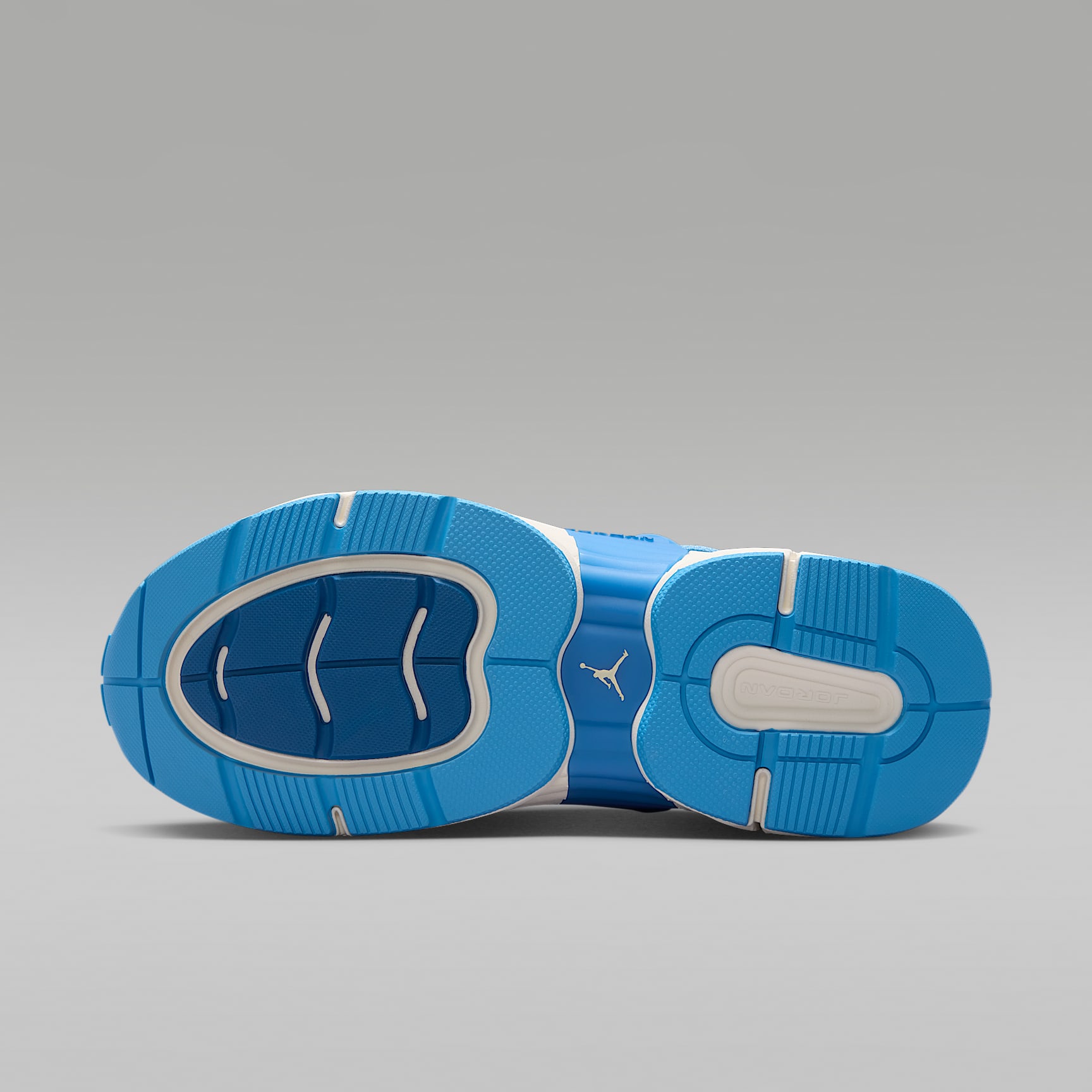 Jordan Trunner O/S Damenschuhe – Blue Beyond/True Blue/Soft Pearl