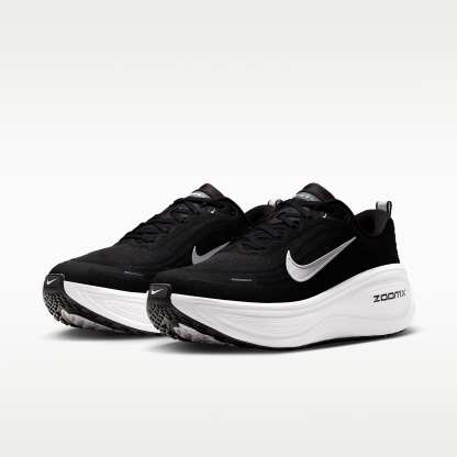 Nike Vomero Plus Straßenlaufschuh (Herren, weit) – Schwarz/Cool Grey/Metallic Dark Grey/Weiß