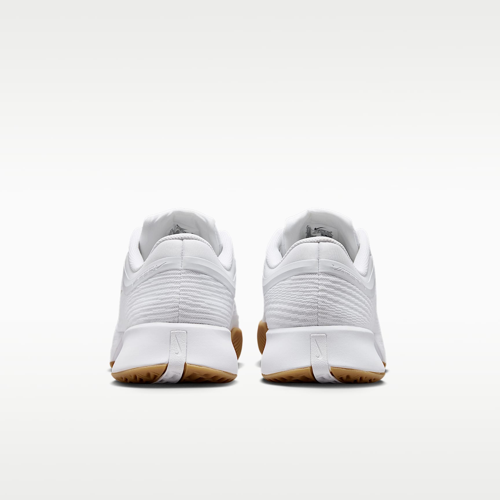 Nike Vapor Pro 3 Clay Court Tennisschuh (Herren) – Weiß/Linen/Linen/Light Orewood Brown