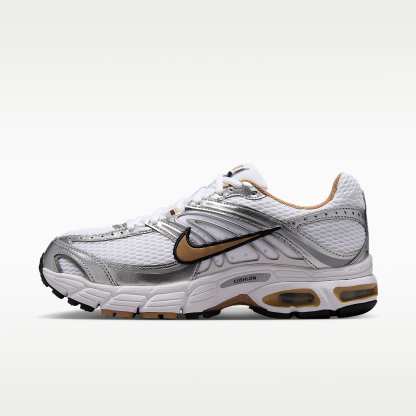 Nike Air Max Moto 2K Schuh mit reflektierenden Akzenten (Damen) – Weiß/Metallic Silver/Schwarz/British Khaki