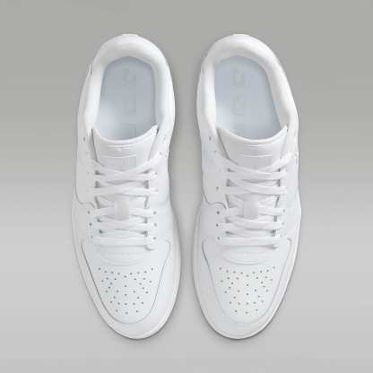 Jordan Court Connect Low Herrenschuhe – Weiß/Pure Platinum