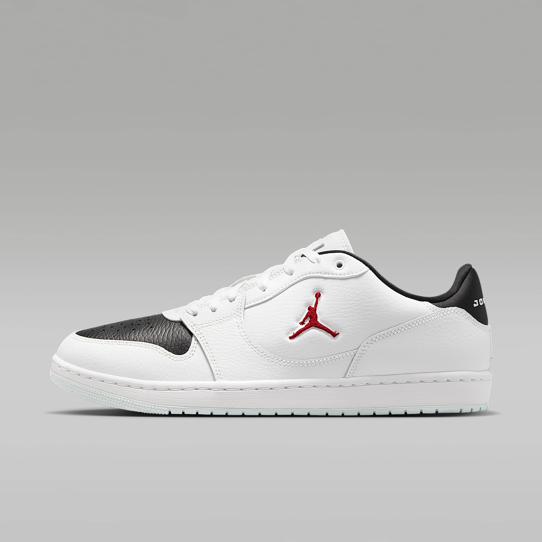 Jordan Court Connect Low Herrenschuhe – Weiß/Schwarz/Gym Red