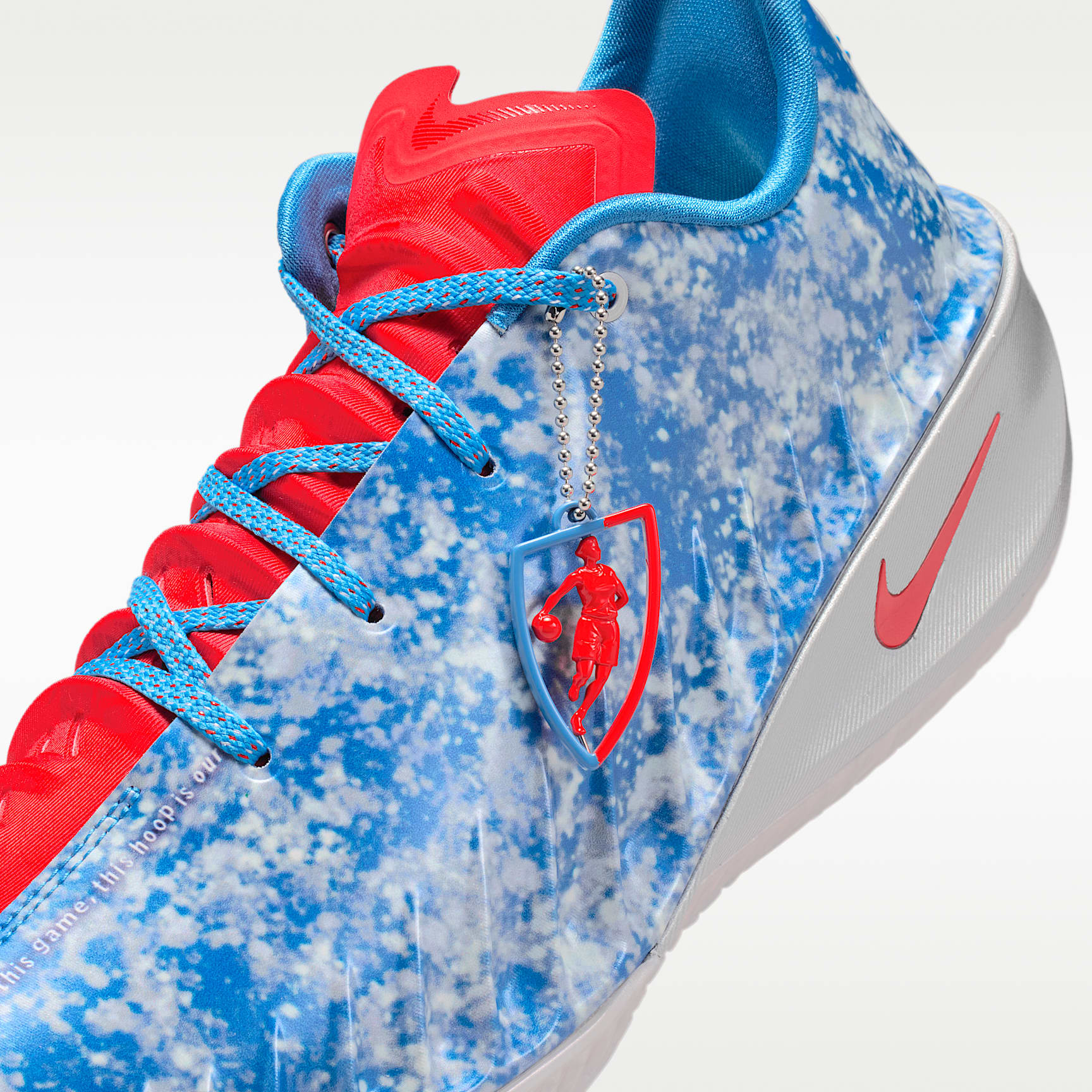 Nike G.T. Cut 4 "WNBA 30th" Basketballschuh – Light Photo Blue/Metallic Silver/Weiß/Action Red