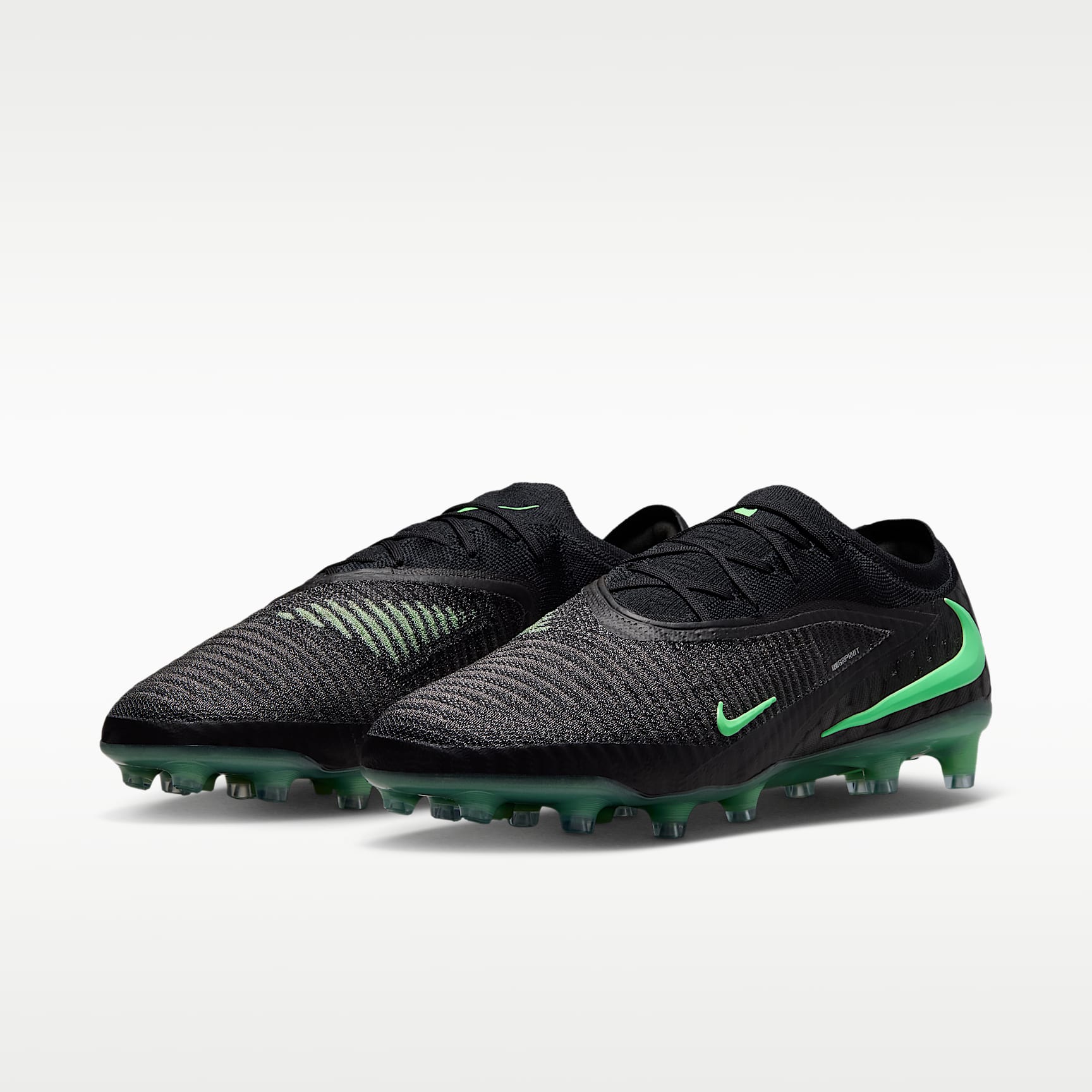Nike Phantom 6 Low Elite Fußballschuh für Kunstrasen – Schwarz/Schwarz/Illusion Green