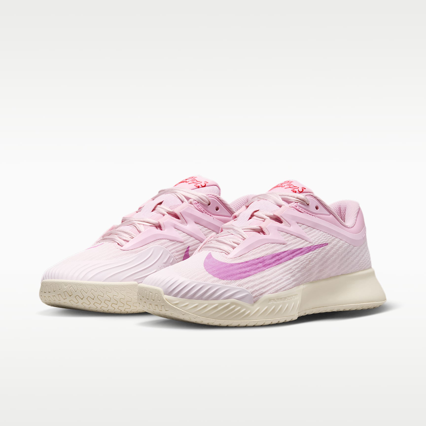 Nike Vapor Pro 3 Tennisschuh für Hartplätze (Damen) – Pearl Pink/Pink Foam/Chalk/Light Magenta