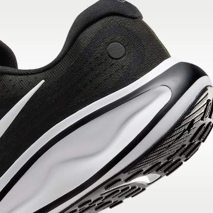 Nike Journey Run Straßenlaufschuh (Herren) – Schwarz/Anthracite/Weiß