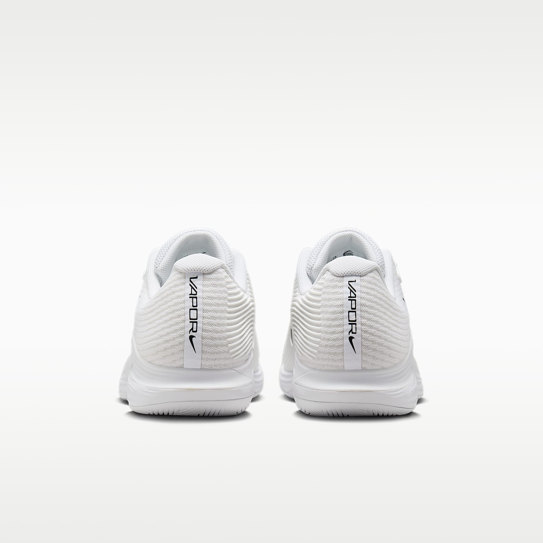 Nike Vapor 12 Tennisschuh für Hartplätze (Herren) – Weiß/Summit White/Schwarz