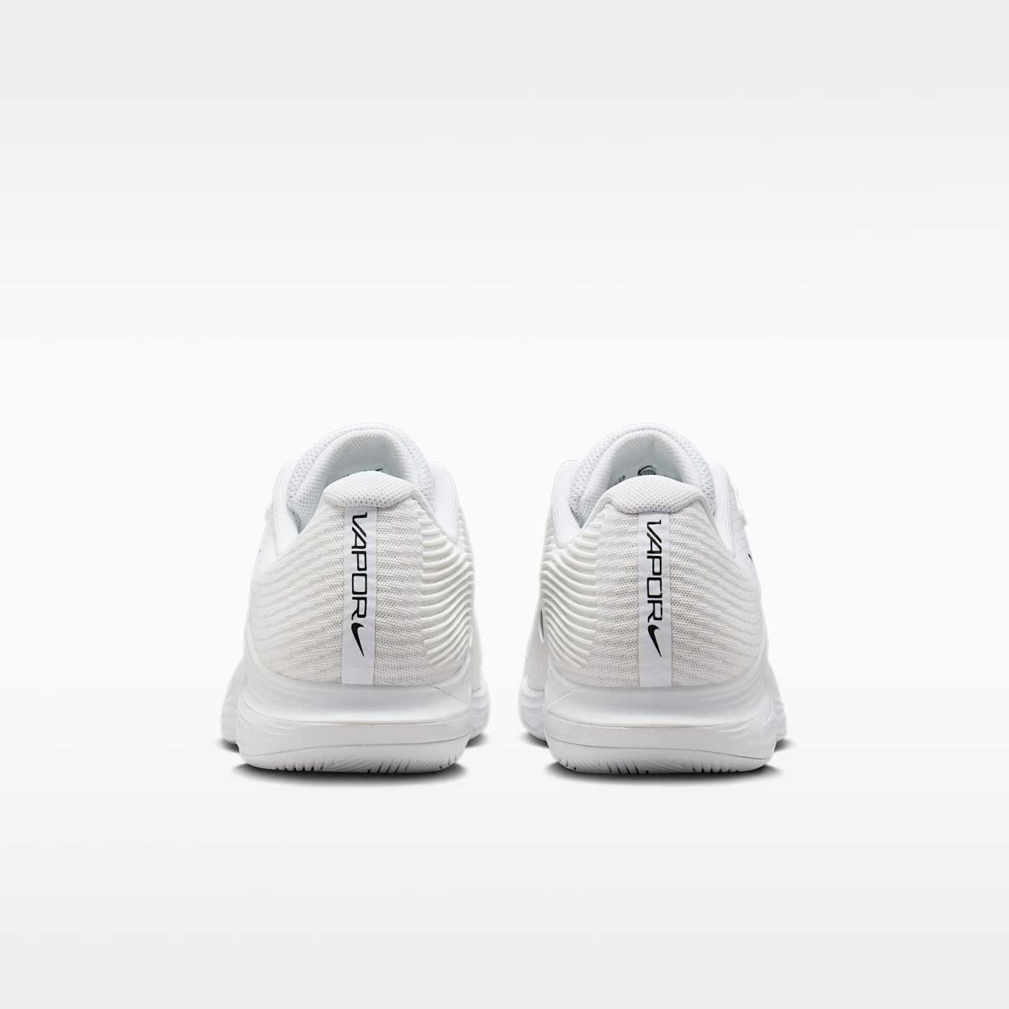 Nike Vapor 12 Tennisschuh für Hartplätze (Herren) – Weiß/Summit White/Schwarz