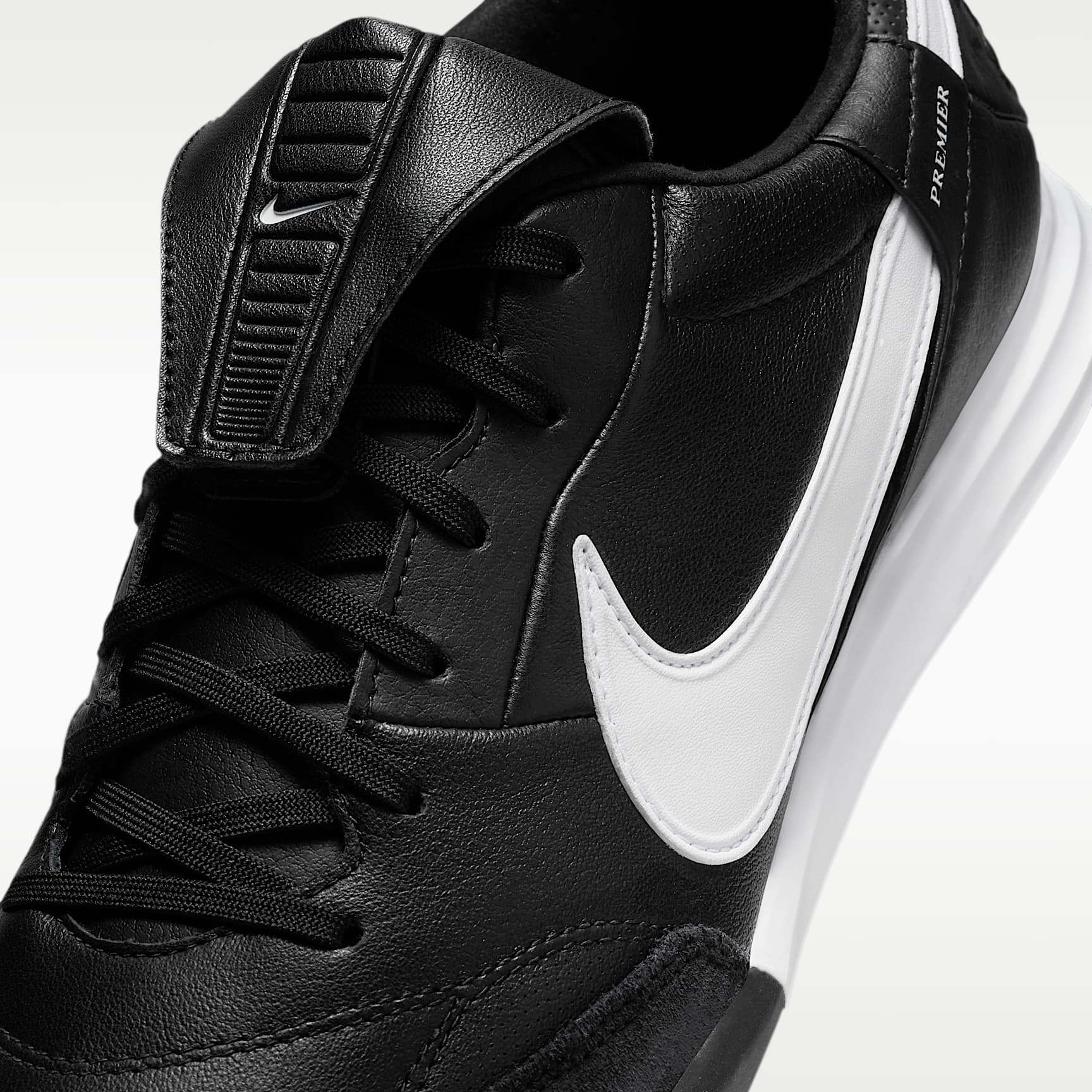 Nike Premier 3 TF Low-Top Fußballschuh – Schwarz/Weiß