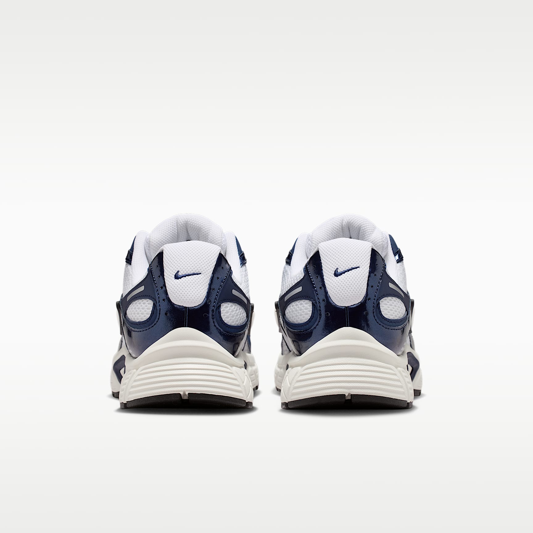 Nike V5 RNR Schuh (Herren) – Weiß/Midnight Navy/Metallic Silver/Weiß
