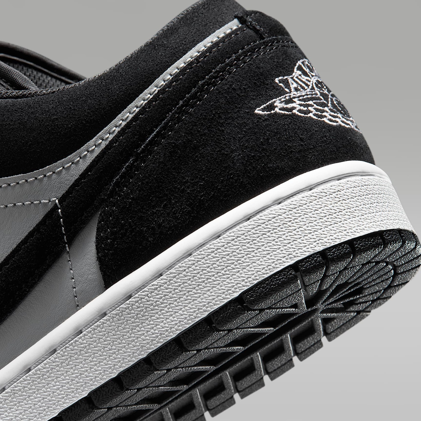 Air Jordan 1 Low Herrenschuh – Schwarz/Light Smoke Grey/Weiß