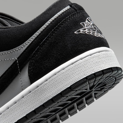 Air Jordan 1 Low Herrenschuh – Schwarz/Light Smoke Grey/Weiß