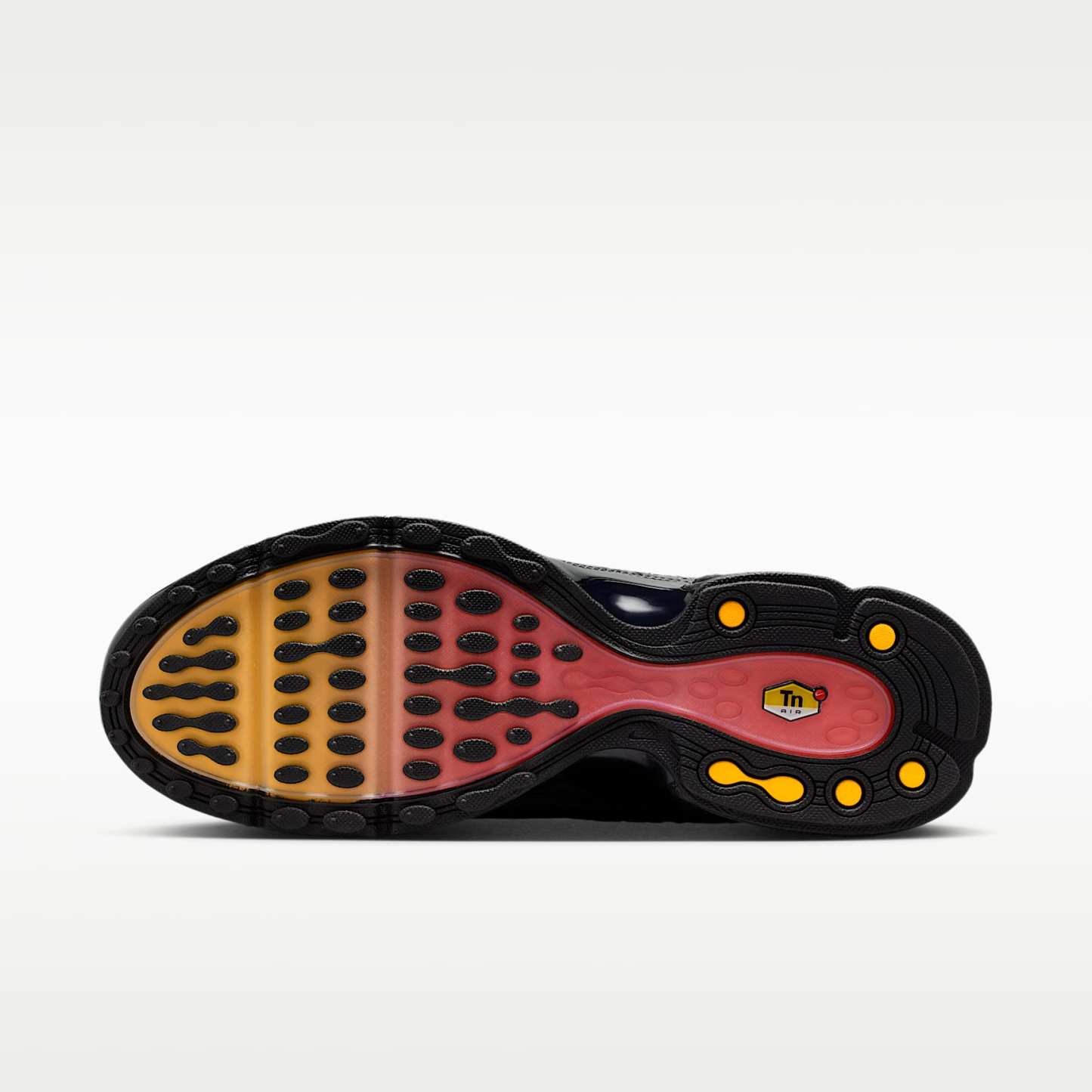 Nike Air Max Plus VII Schuh (Herren) – Schwarz/Medium Ash/Bright Crimson/Dark Copper