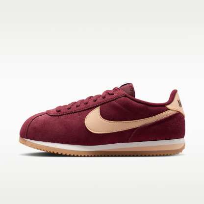 Nike Cortez Schuh (Damen) – Team Red/Sail/Gum Light Brown/Ice Peach