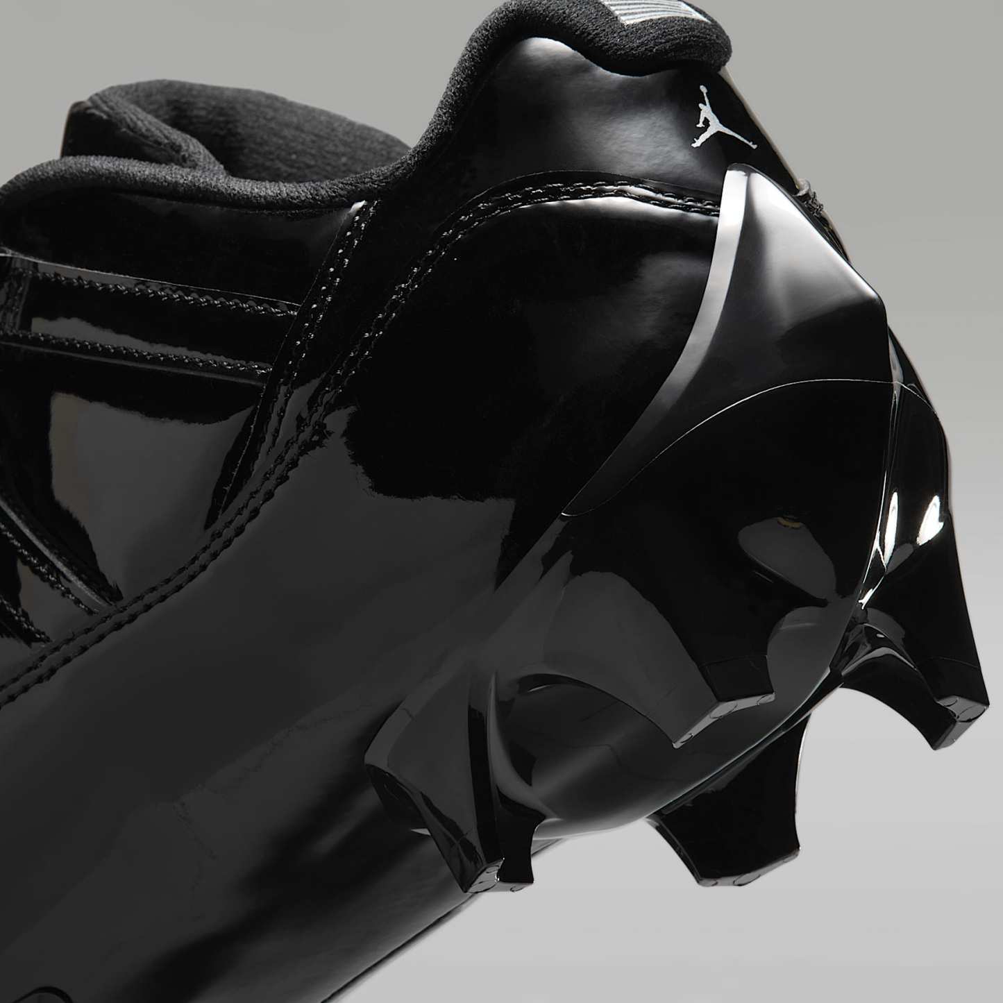 Jordan 11 Low TD American Football-Schuh (Herren) – Schwarz/Anthracite/Metallic Silver