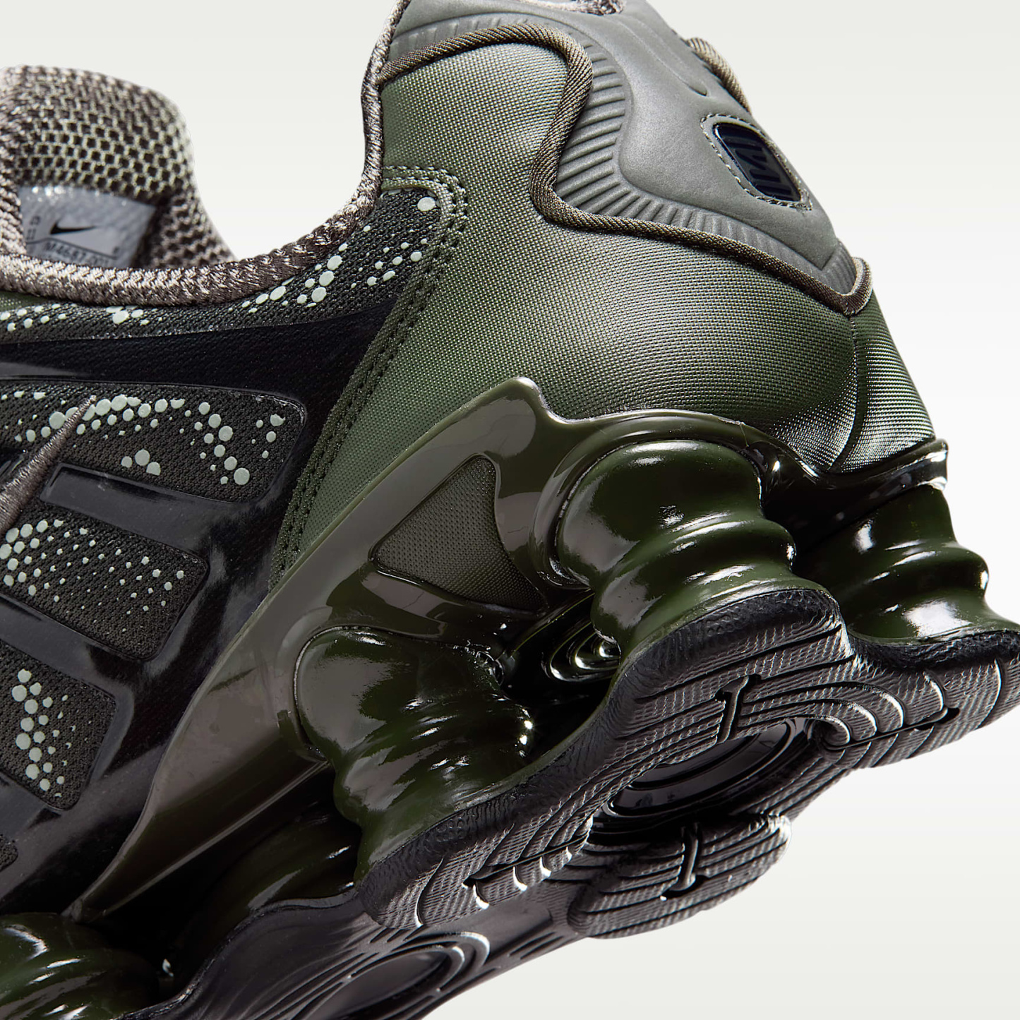 Nike Shox TL Herrenschuh – Newsprint/Schwarz/Newsprint