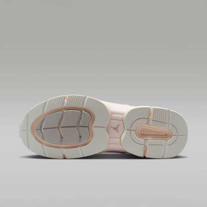 Jordan Trunner O/S Schuhe (Herren) – Light Iron Ore/Smoke Grey/Chalk/Legend Medium Brown
